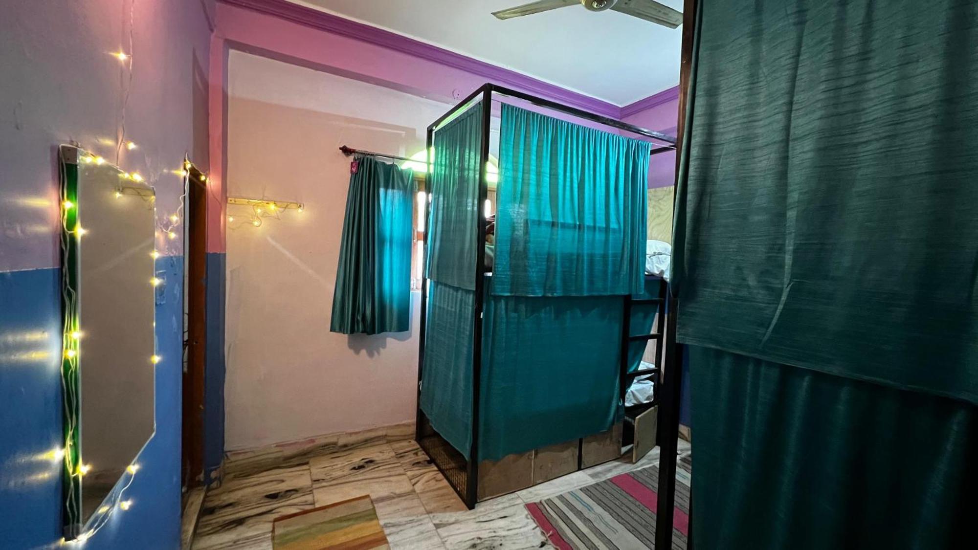 Safar Hostel Pushkar Exterior photo